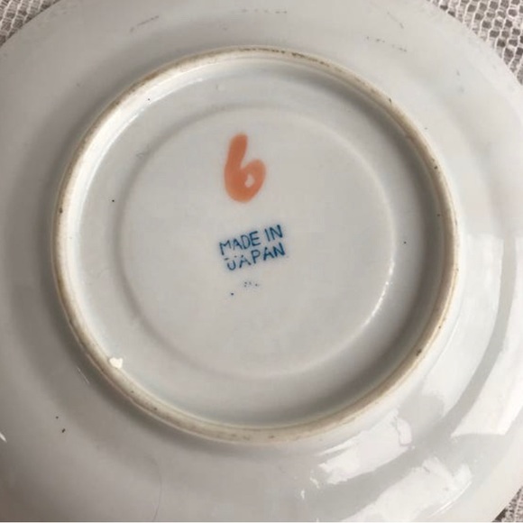 Rose Pattern Saucers Made in Japan - Picture 9 of 10